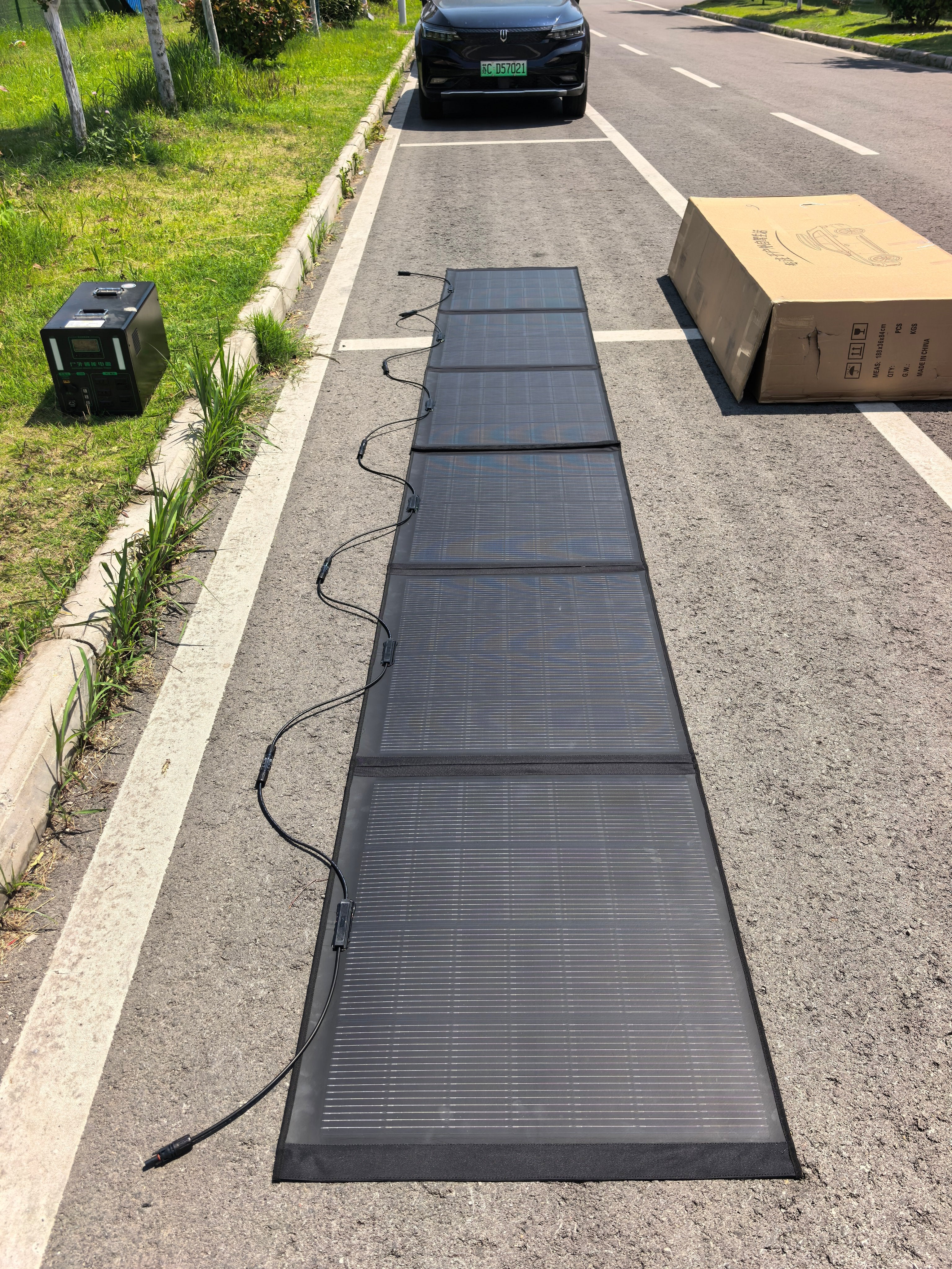 NusSolar foldable solar panel outdoor layout